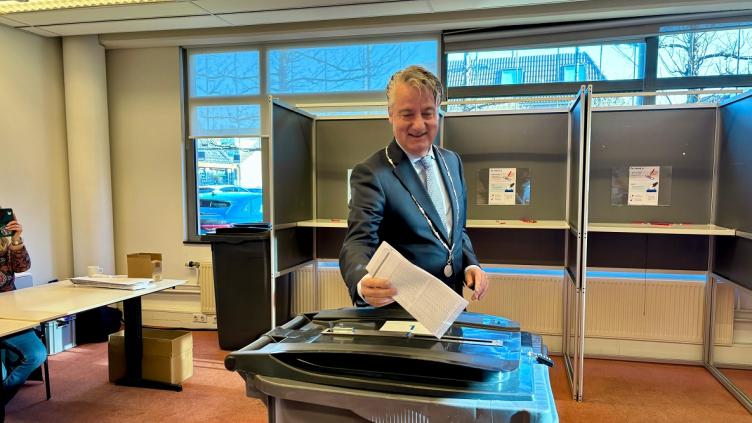 burgemeester stemt