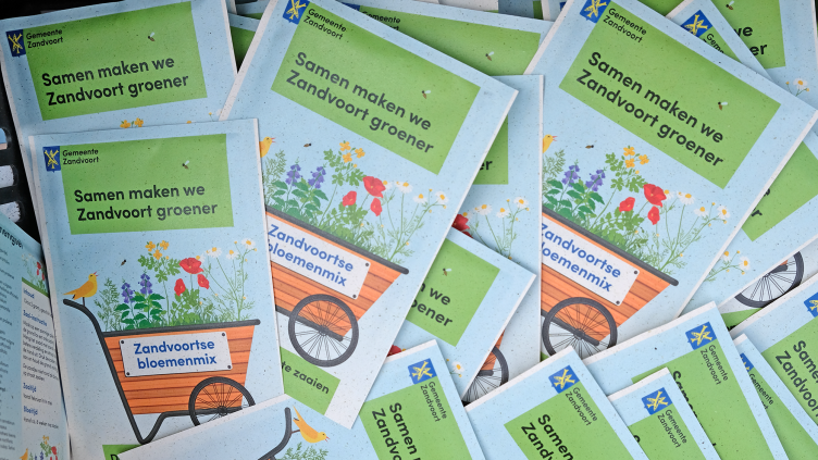 Zakjes met bloemzaadjes 