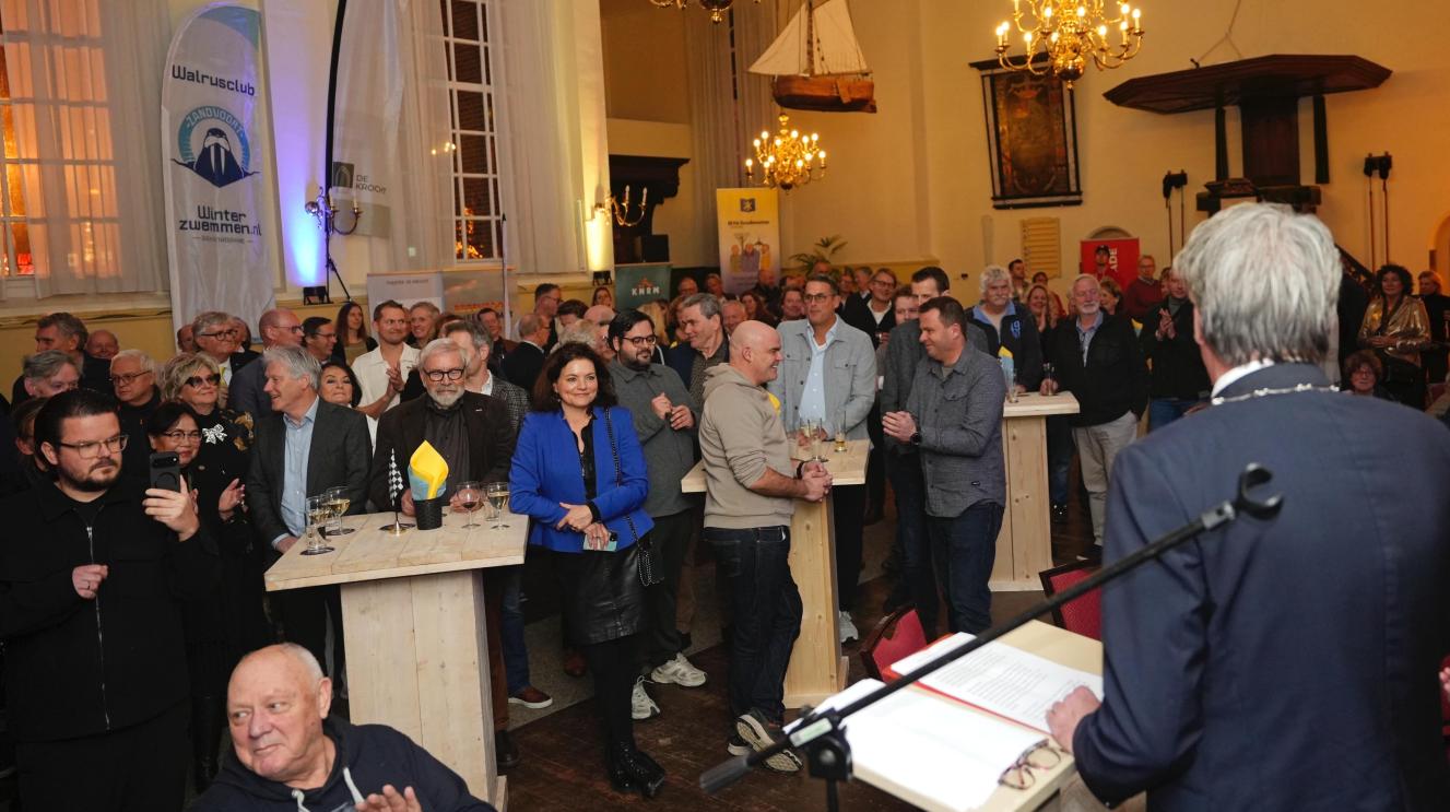 Burgemeester Moolenburgh geeft de nieuwjaarstoespraak