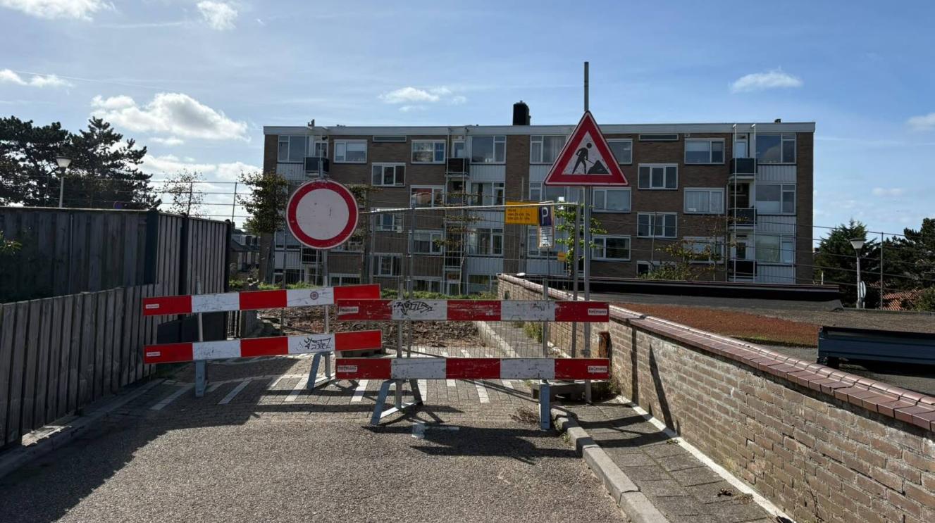 De Schelp is afgezet met borden tijdens de werkzaamheden