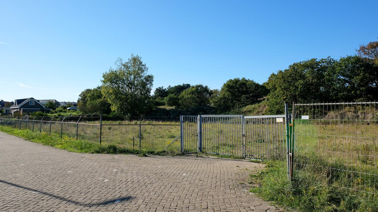 De plek waar de manage Rückert stond. Hier worden 50 woningen gebouwd