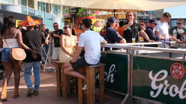 Bar tijdens de F1 in Zandvoort